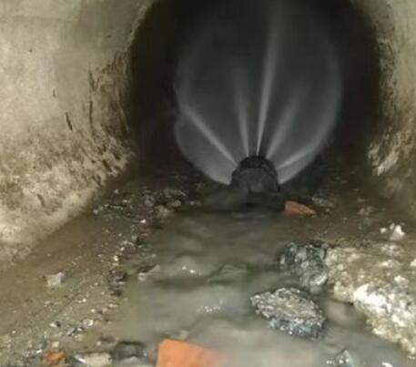 松山湖管委会市政管道清淤